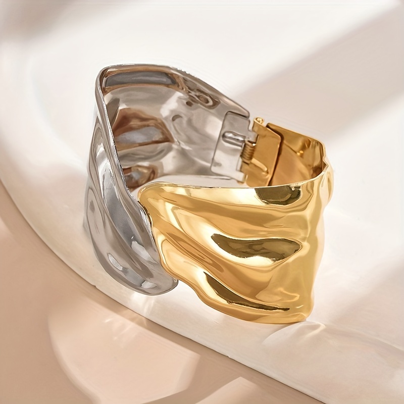 Winged Bracelets for Women - Stylish Arm Jewelry
